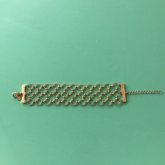 Banana Republic gold circle chain link bracelet - Picture 1 of 5